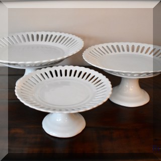 K17. Set of 3 Antique Reflections by Godinger cake stands. 5”x12”, 5”x10” and 4”x8” - $54 for the set